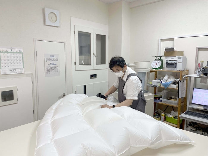 １点１点丁寧に仕立て上げられる寝具