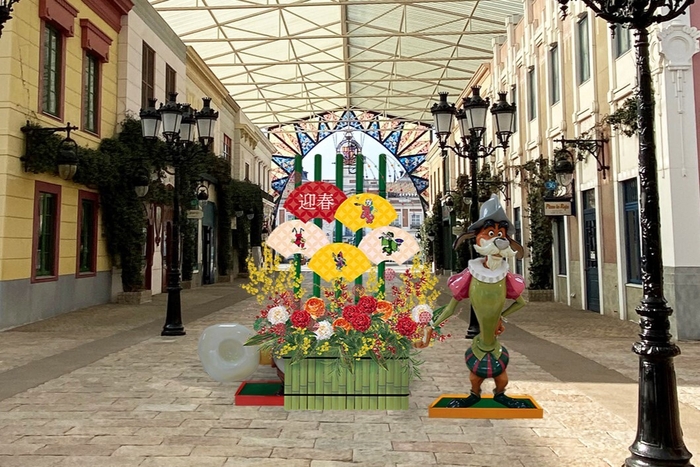 テーマパークの門松(イメージ)