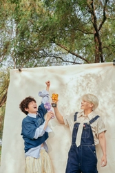 KENTA・SANGGYUN活動6周年記念カレンダー発売　 サイン＆スリーショット撮影会の実施も決定！