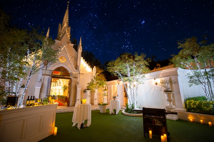 ▲森に囲まれた白亜のチャペル イメージ