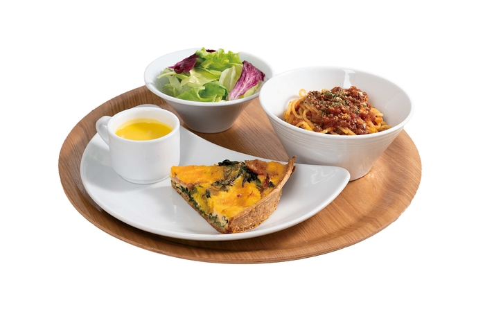 彩り野菜のキッシュプレート