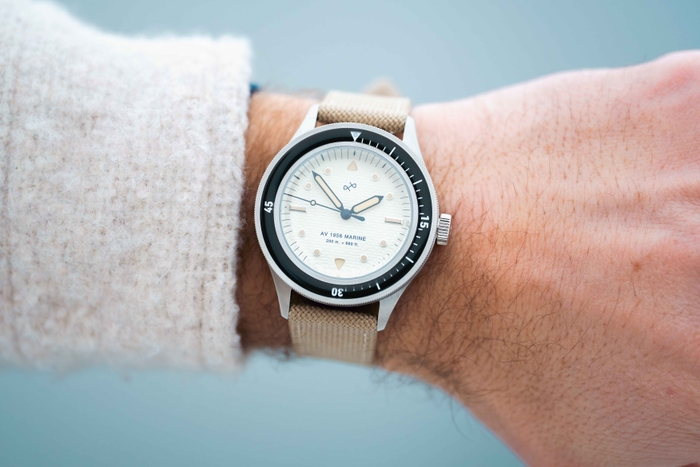 ネイビー&ホワイト