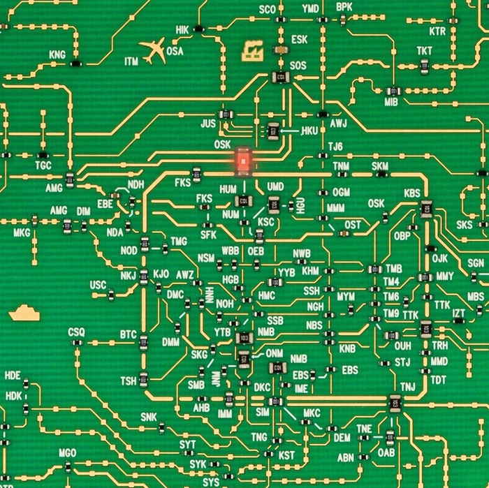 FLASH 関西回路線図 iPhone 14Pro Maxケース 緑 ズーム