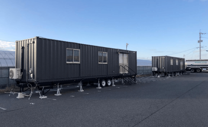 阪神ロジテム 岡山営業所に導入された「車検対応型トレーラーハウスSP-120」