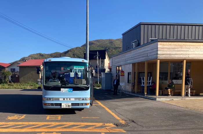 コミュニティバス「しゃこバス」(美国停留所前)