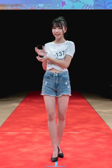 準グランプリ 谷村虹々渚(ここな) 中学2年生