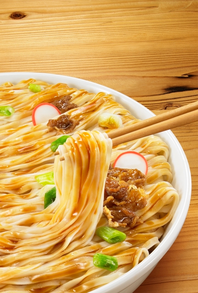 冷しぶっかけ肉うどん 調理イメージ