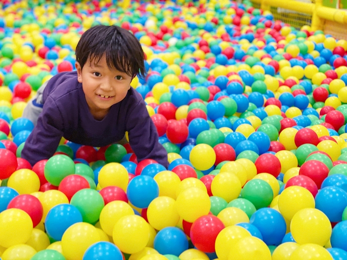 ちびっこボールプール