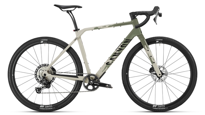 グリズル CF 8 ECLIPS ESCAPE ¥639,000(消費税込)