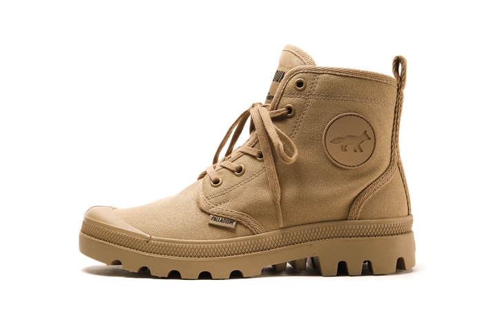 カラー(209 WOODLIN)