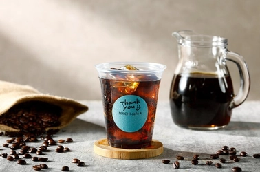 【ローソン】子どもたちの未来を照らす一杯！芳醇な香りの エチオピアシダマをブレンドした『水出しコーヒー』新発売