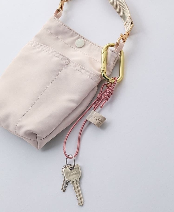 品番694 ペンケースにつけたイメージ