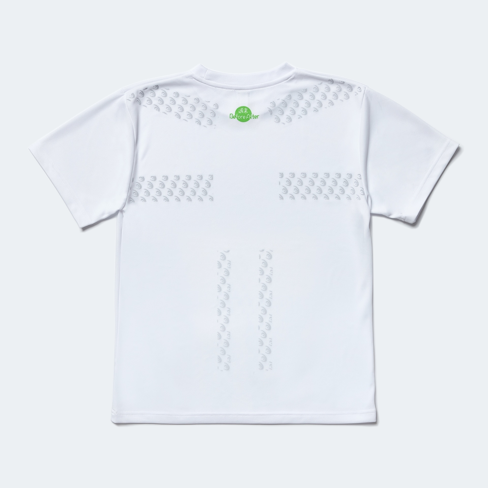 リライブシャツバック全体