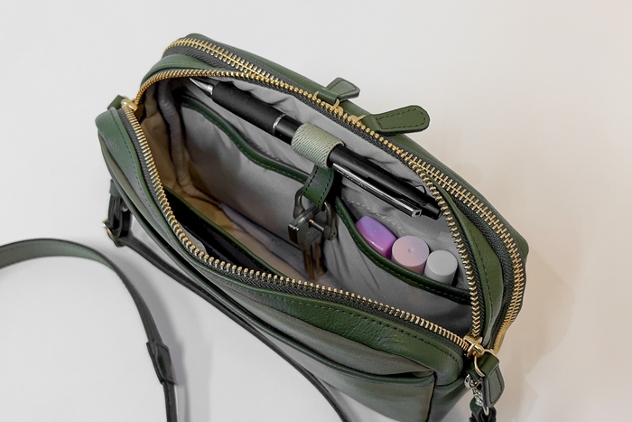 お財布ショルダー収納力2