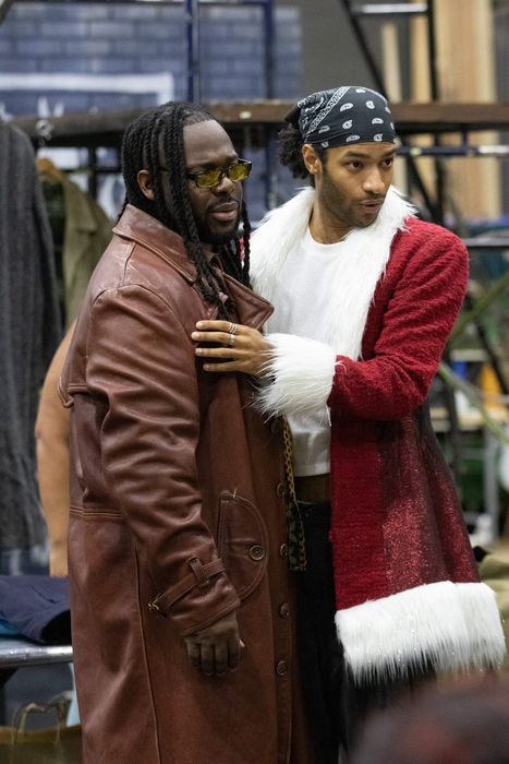 コリンズ役:Aaron A. Harrington エンジェル役:Jordan Dabson