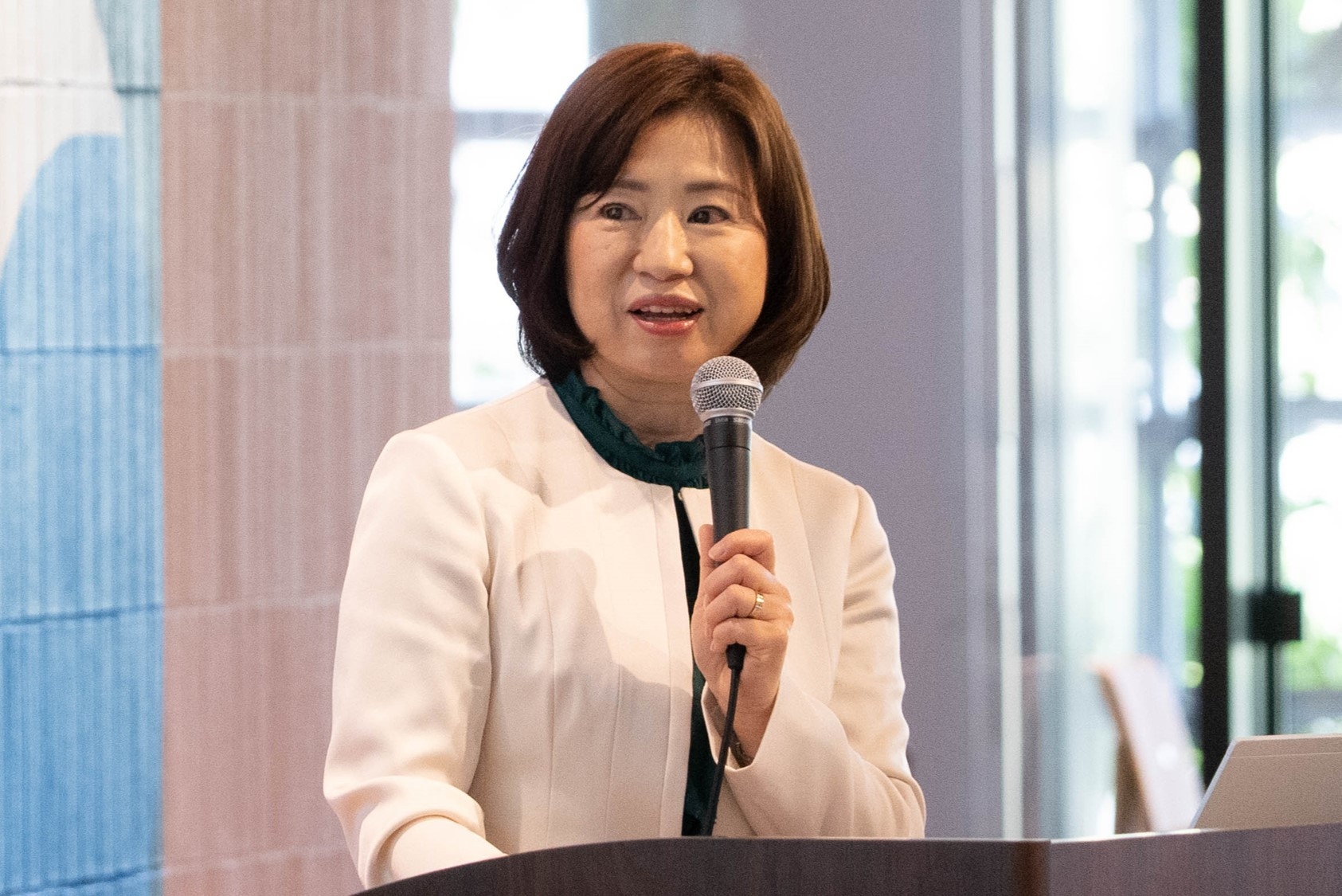 学校法人 先端教育機構 事業構想大学院大学 学長 田中里沙氏