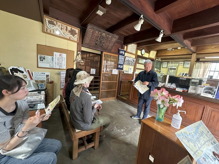 伊勢河崎商人館で学習