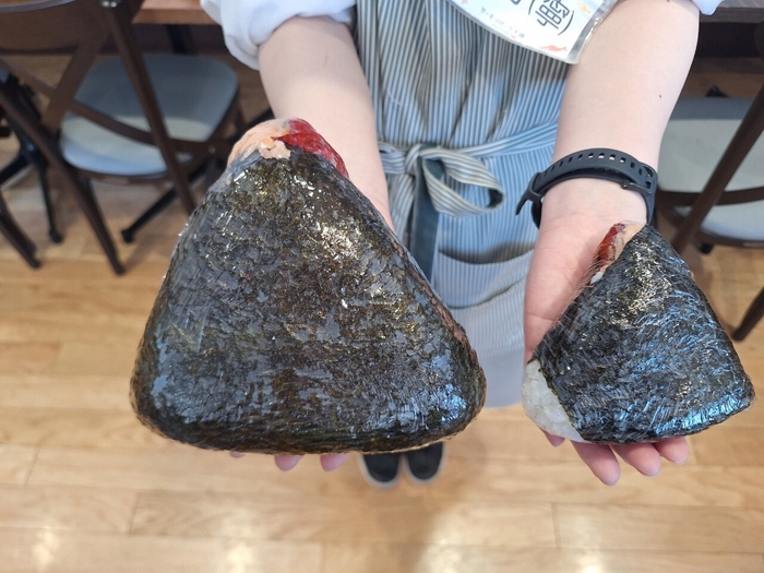 555g!特大鮭おにぎり
