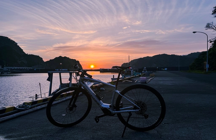 妻良漁港からの夕陽