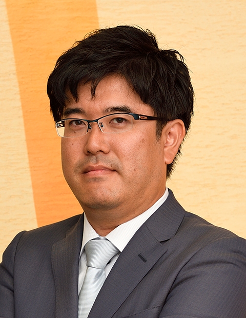 一橋大学大学院 横内准教授