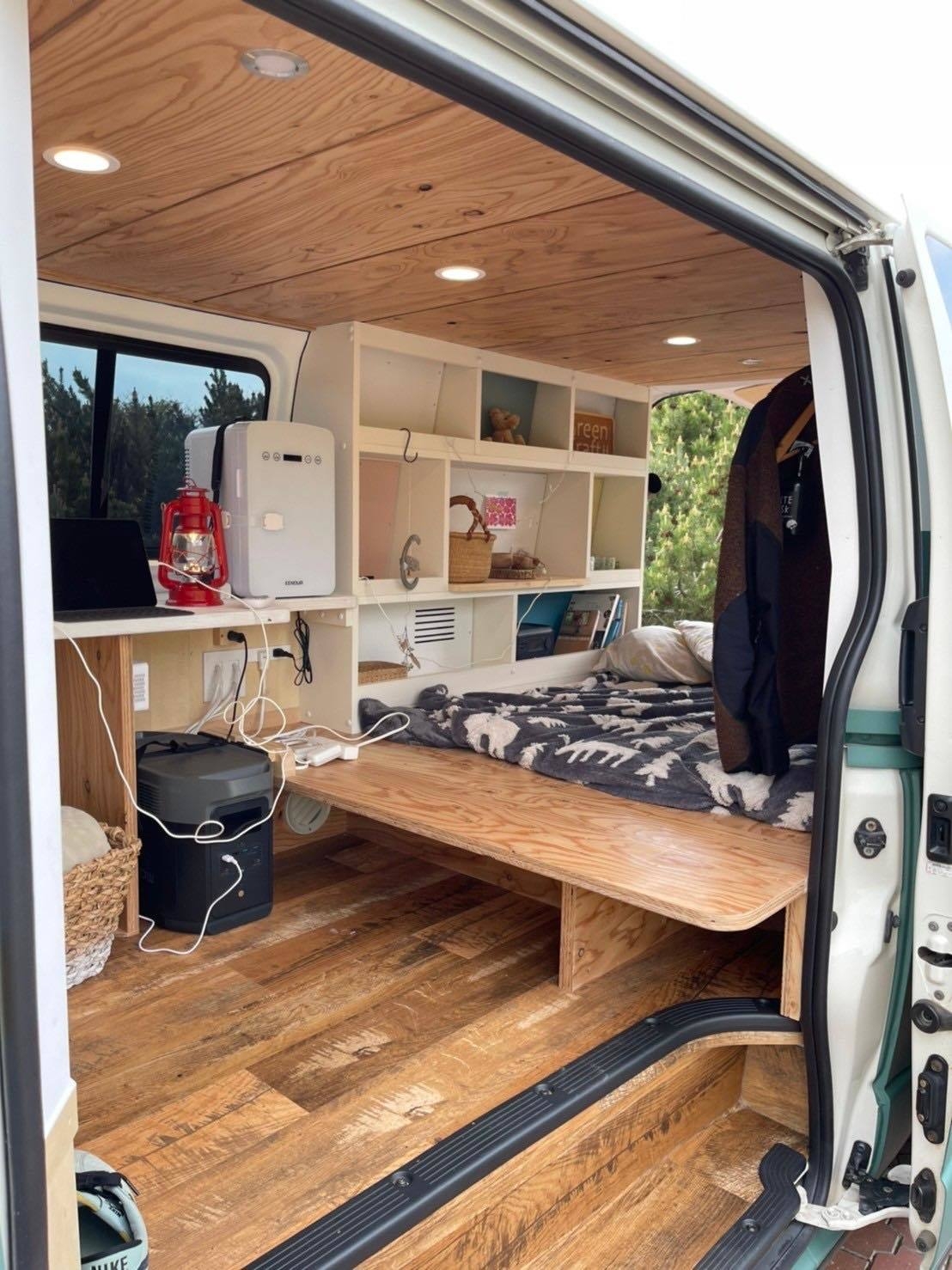 オンリーワン仕様の内装も全力!