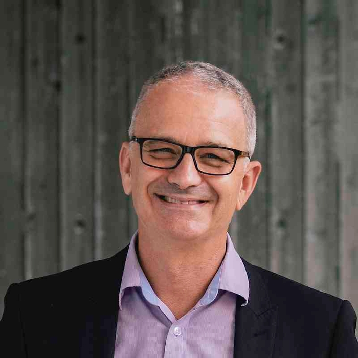 北海道トラックス 創設者:サイモン・ロビンソン氏