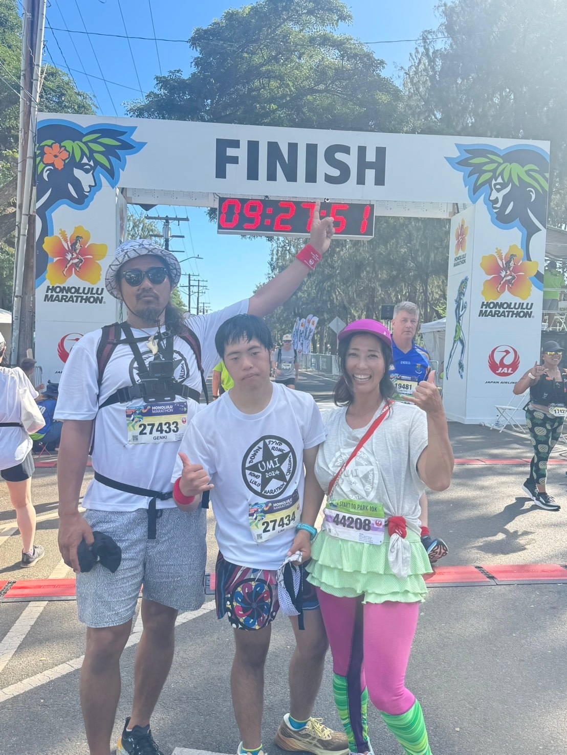 左から 父:元気 中央:海 母:彩香