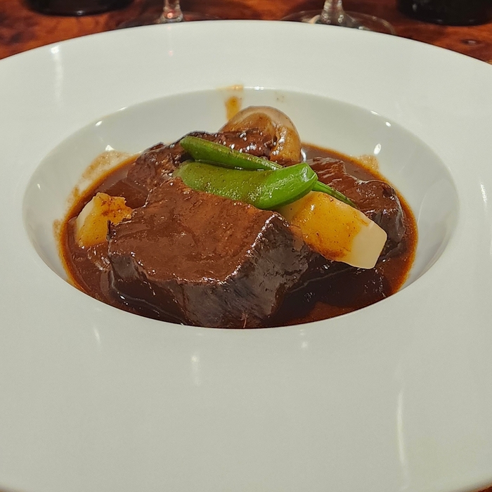 牛タンシチュー