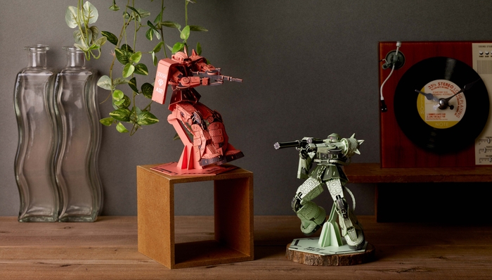 Paper Art si-gu-mi PRO MS-06S シャア専用ザクII/Paper Art si-gu-mi PRO MS-06F ザクII(イメージ)