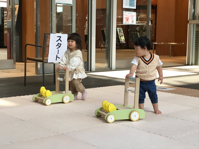 カタカタレース!