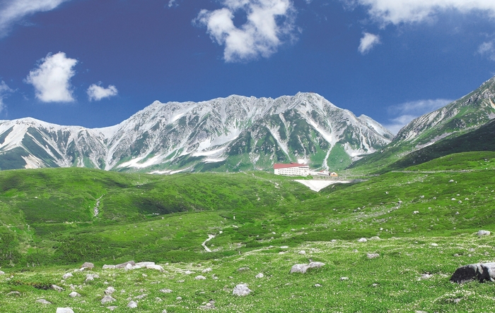 星にいちばん近いリゾート「ホテル立山」