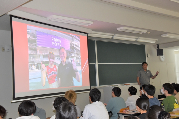 パリ五輪での山本有真選手との写真も紹介