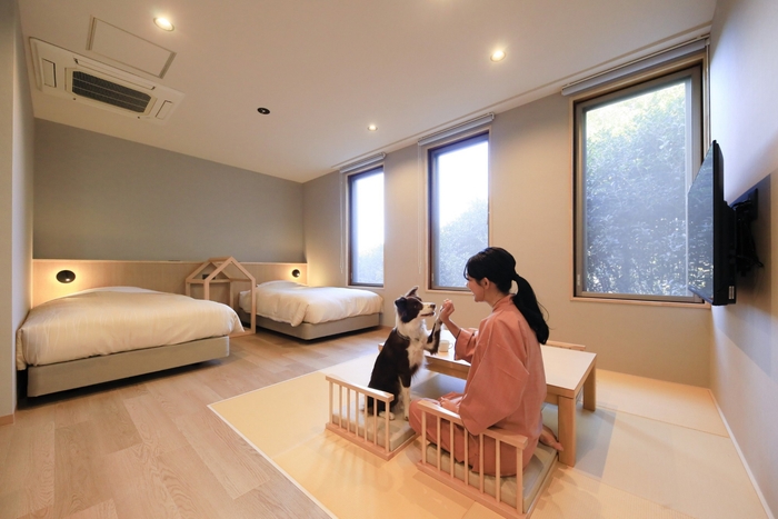 露天風呂やドッグラン付きのお部屋からスタンダードな洋室まで全4タイプ計15室の＜客室＞