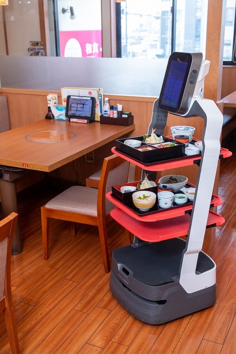 大きなお盆の和膳でも安定してご提供