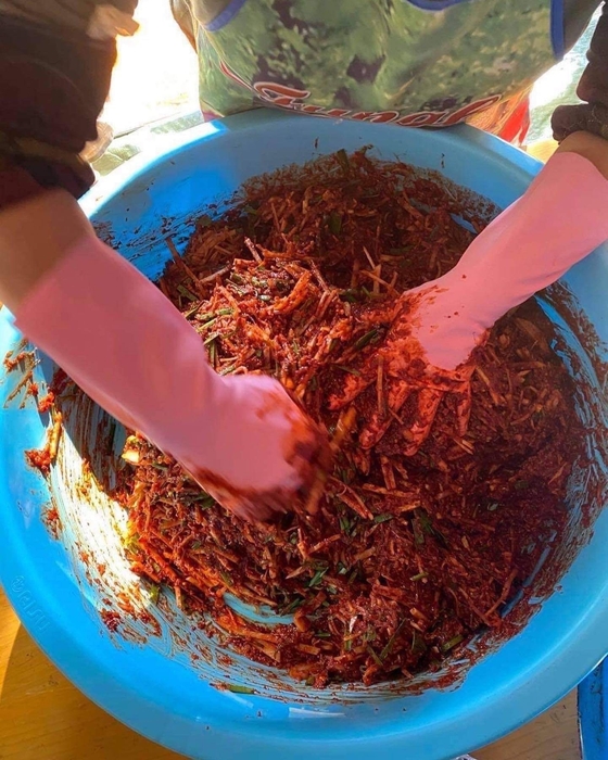 無添加ヤンニョムで漬ける