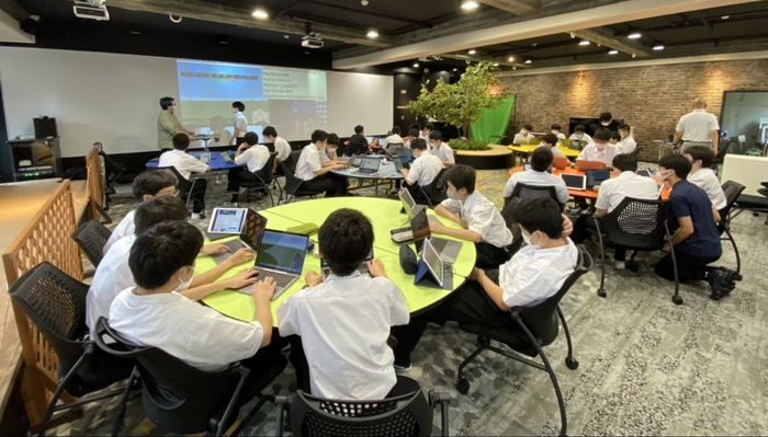 静岡聖光学院 BIGIRION-Garage