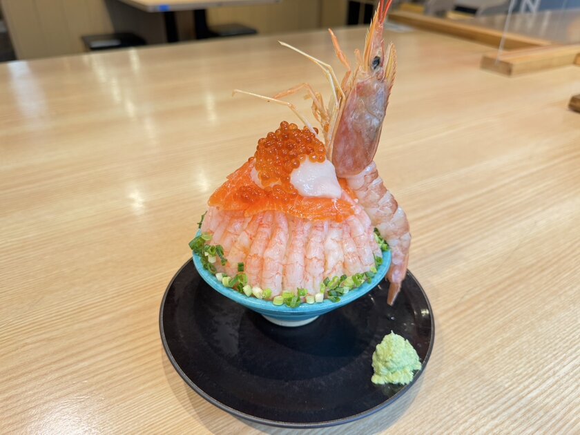 海老えび富士山丼