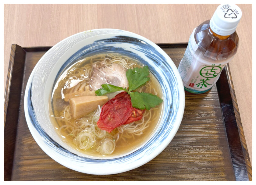 ご当地ラーメン「やまなし源水ラーメン」