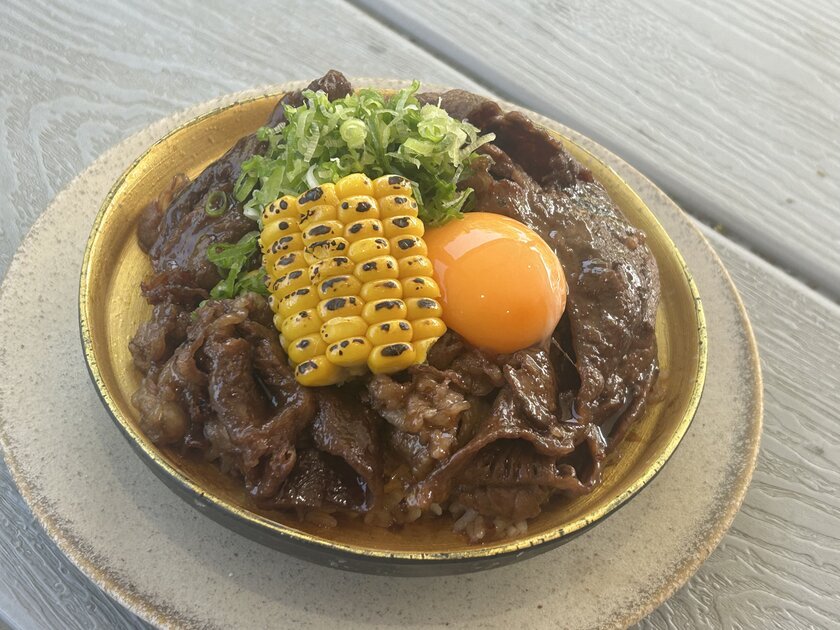 埼玉県武州和牛のコ~ンなすき焼丼