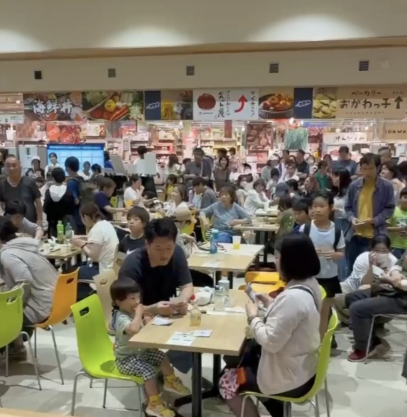 夜祭店内賑わいイメージ