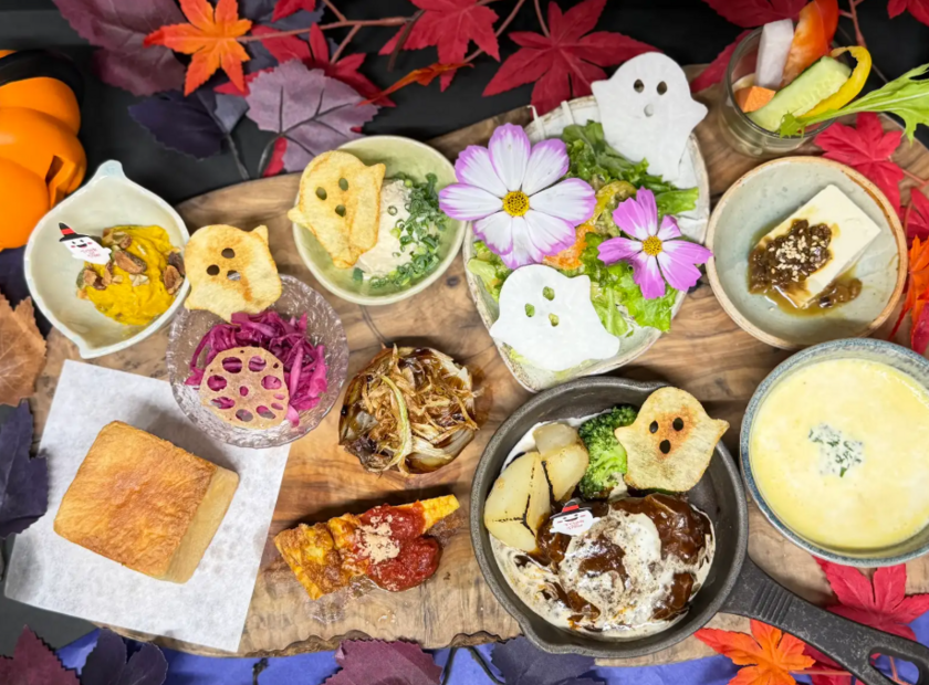 里山ごはん食堂 「里山農園プレート ハンバーグ ハロウィン仕様」